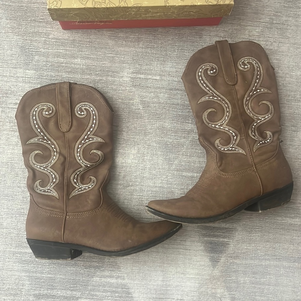 American Rag Cowgirl boots